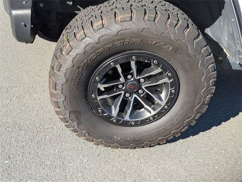 Used 2024 Jeep Wrangler Unlimited Rubicon image 10