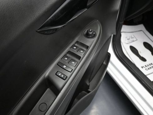 Used 2021 Chevrolet Spark LT FWD image 11