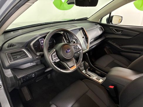 Used 2024 Subaru Ascent Premium w/ Convenience Package image 18