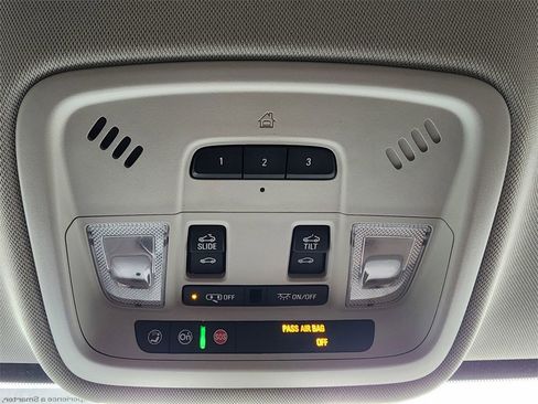 Used 2019 Chevrolet Traverse High Country w/ LPO, Floor Liner Package image 24