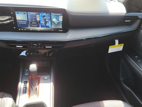 New 2026 Nissan Kicks SR image 16