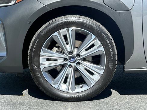 Used 2024 Subaru Solterra AWD/4WD image 38
