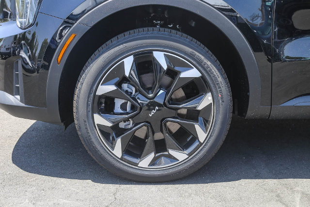 New 2026 Kia Sorento EX AWD/4WD image 19