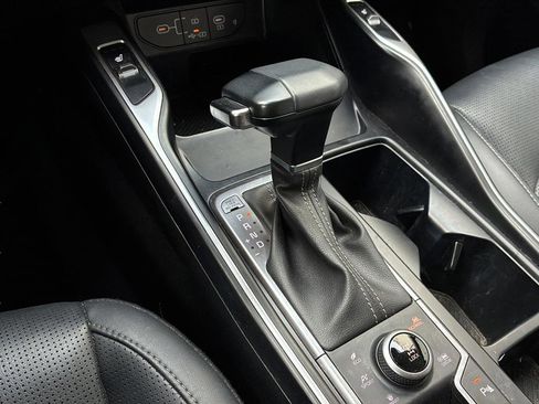 Used 2024 Kia Sorento X-Line EX image 13