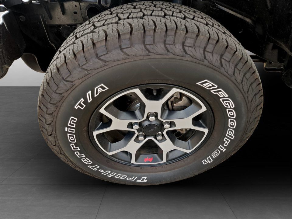 Used 2022 Jeep Wrangler Unlimited Sport AWD/4WD image 29