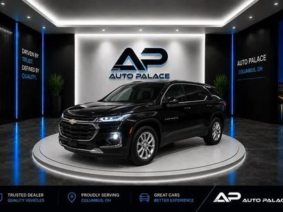 Used 2022 Chevrolet Traverse LS