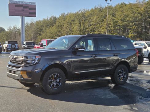 New 2026 Ford Expedition Tremor image 5