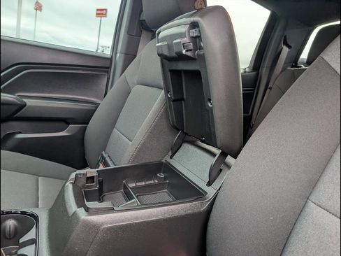 Used 2024 Chevrolet Colorado Trail Boss w/ Advanced Trailering Package image 20