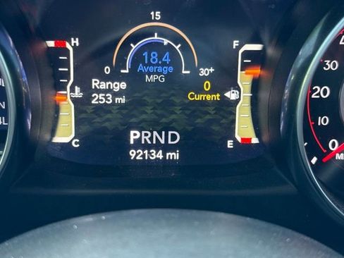 Used 2019 Jeep Wrangler Unlimited Rubicon AWD/4WD image 12