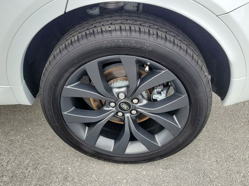 Used 2023 Land Rover Discovery Sport S R-Dynamic image 28