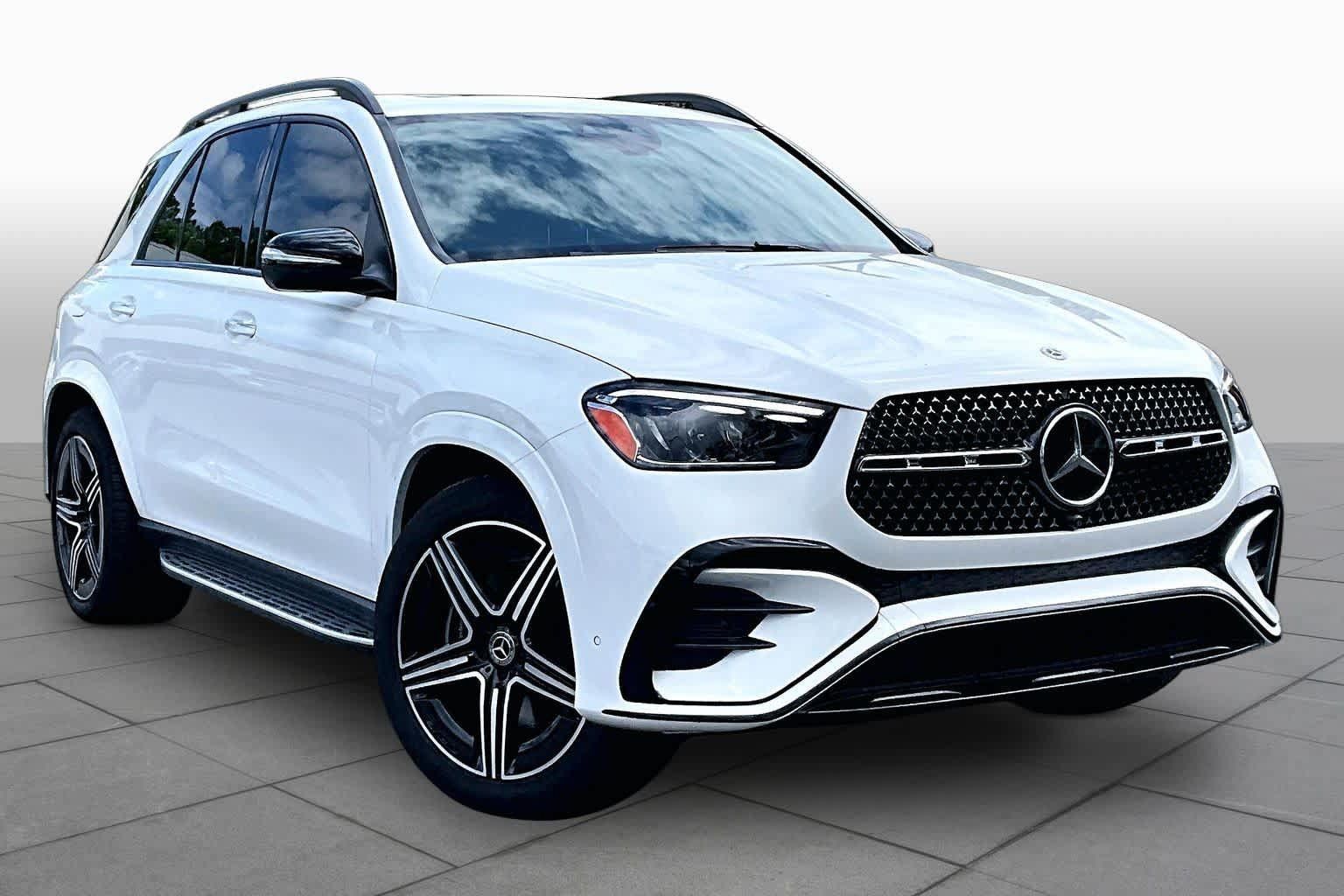 Certified 2025 Mercedes-Benz GLE 450e 4MATIC image 3