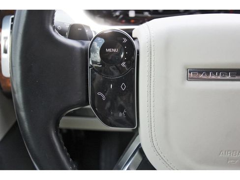 Used 2020 Land Rover Range Rover HSE AWD/4WD image 13