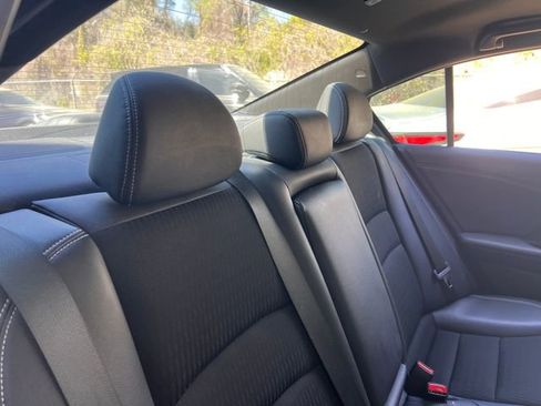 Used 2017 Honda Accord Sport image 26