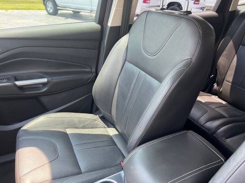Used 2013 Ford Escape Titanium w/ Class II Trailer Tow Pkg AWD/4WD image 14