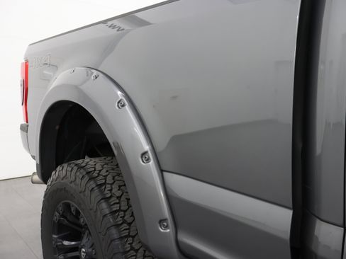 Used 2022 Ford F250 XLT w/ Black Appearance Package AWD/4WD image 93