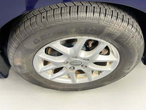 Used 2018 Chrysler Pacifica LX FWD image 31