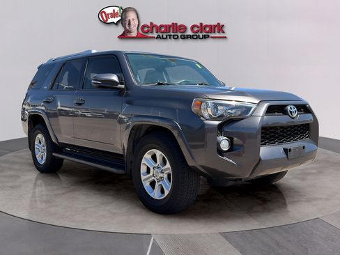 Used 2015 Toyota 4Runner SR5 Premium RWD image 8