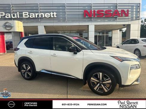 Certified 2021 Nissan Rogue Platinum FWD image 5