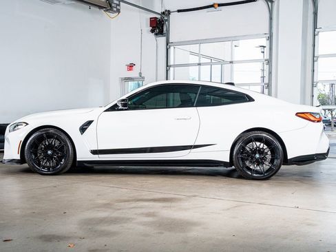 Used 2021 BMW M4 Coupe image 8