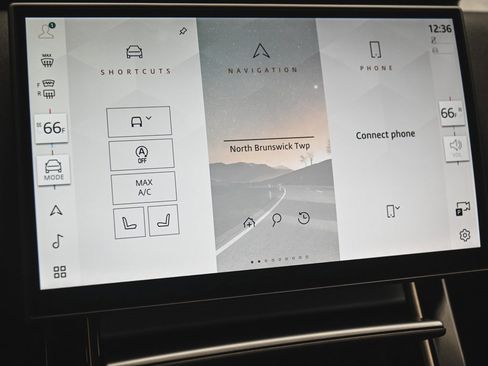 Used 2025 Land Rover Range Rover Velar S image 22