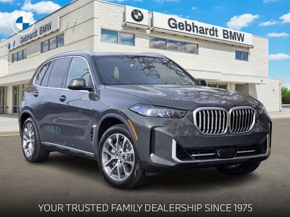 New 2026 BMW X5 xDrive50e w/ Premium Package