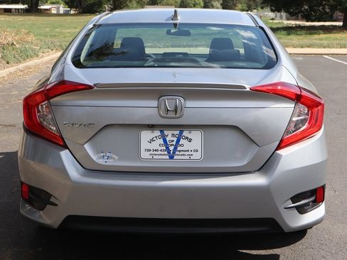 Used 2017 Honda Civic EX-T image 6