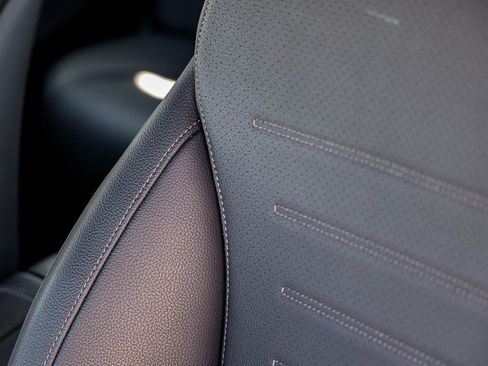 Certified 2025 Mercedes-Benz C 300 Sedan image 24