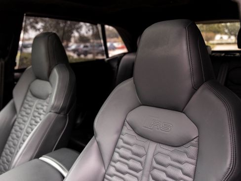 Used 2025 Audi RS Q8 performance image 23