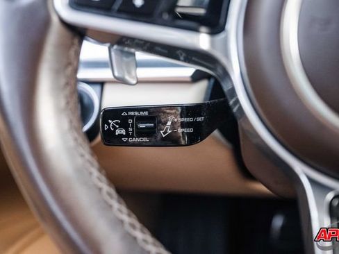 Used 2018 Porsche Panamera 4S AWD/4WD image 74