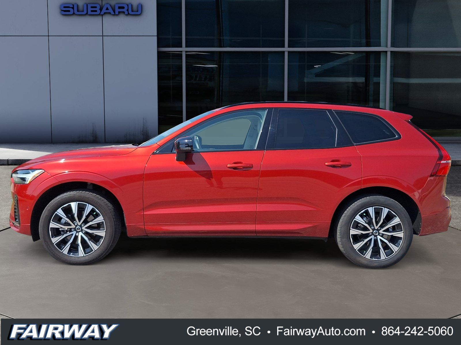 Used 2024 Volvo XC60 B5 Plus w/ Protection Package Premier AWD/4WD image 8