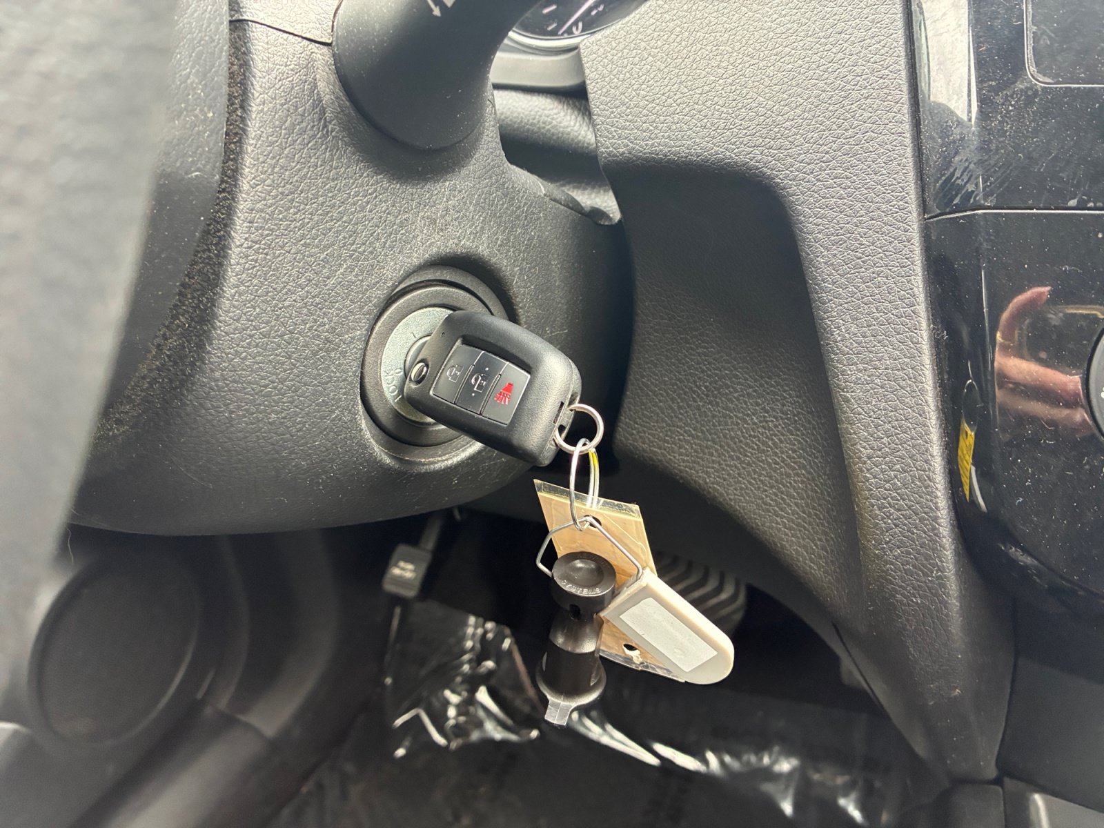 Used 2018 Nissan Rogue Sport S AWD/4WD image 29
