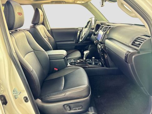 Certified 2023 Toyota 4Runner TRD Off-Road Premium w/ Moonroof Package AWD/4WD image 20