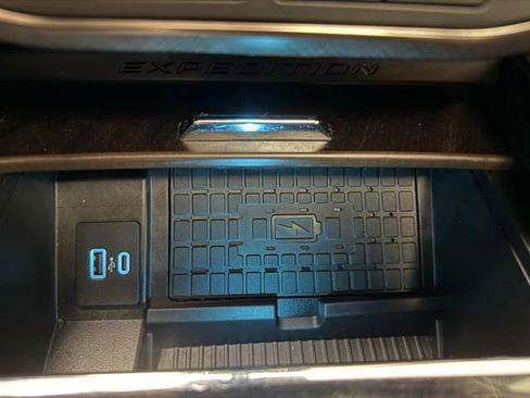 Used 2023 Ford Expedition King Ranch image 26