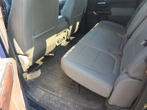 Used 2020 GMC Sierra 2500 SLT w/ Gooseneck/5TH Wheel Package AWD/4WD image 9