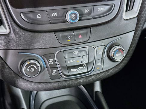 Used 2022 Chevrolet Malibu RS FWD image 24