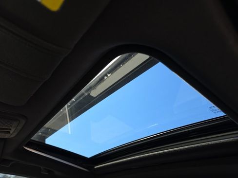 Used 2021 Subaru WRX Limited w/ Popular Package #3 (IZT) image 2