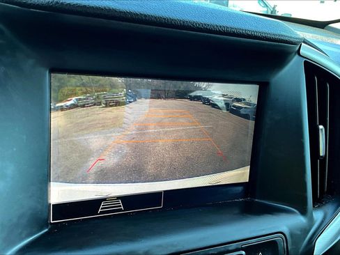 Used 2023 GMC Terrain SLE w/ Driver Convenience Package AWD/4WD image 9