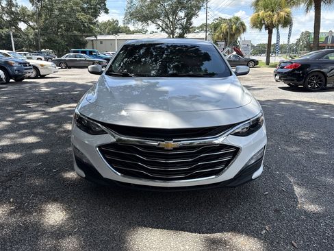 Used 2022 Chevrolet Malibu LT image 8