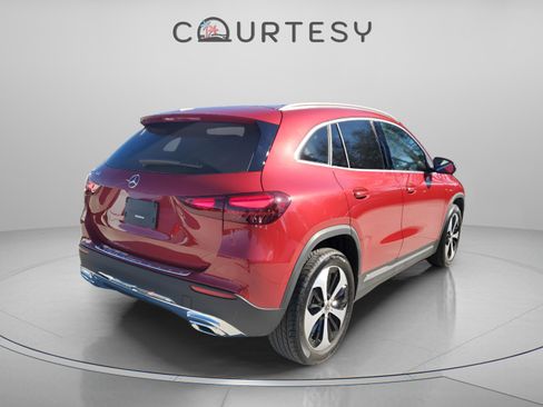 Used 2026 Mercedes-Benz GLA 250 image 3