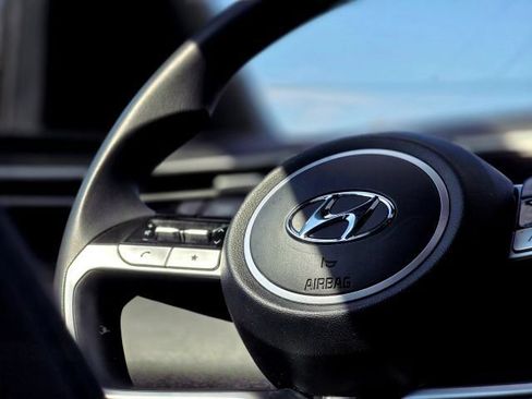 Used 2024 Hyundai Santa Cruz SEL w/ Activity Package AWD/4WD image 18