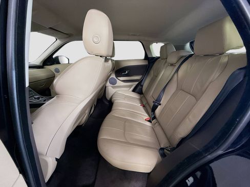 Used 2018 Land Rover Range Rover Evoque SE image 23