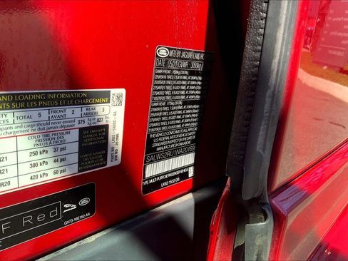 Used 2022 Land Rover Range Rover Sport HST image 33