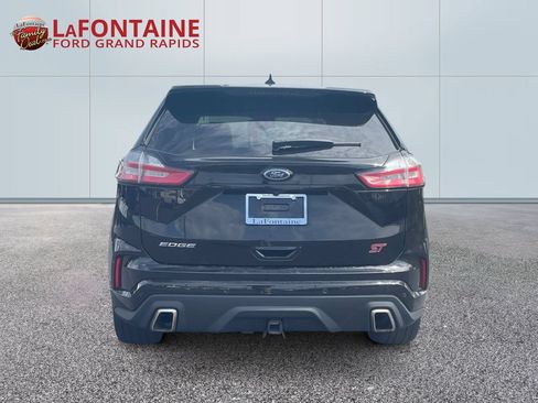 Used 2020 Ford Edge ST w/ Equipment Group 401A AWD/4WD image 6