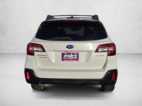 Used 2018 Subaru Outback 2.5i Limited image 7