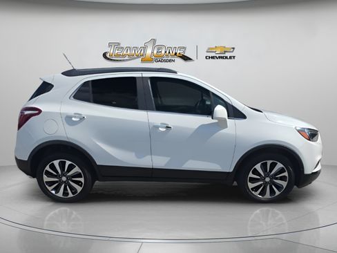 Used 2022 Buick Encore Preferred FWD image 9
