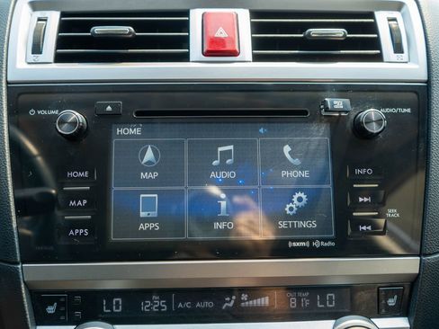 Used 2017 Subaru Outback 2.5i Limited AWD/4WD image 24