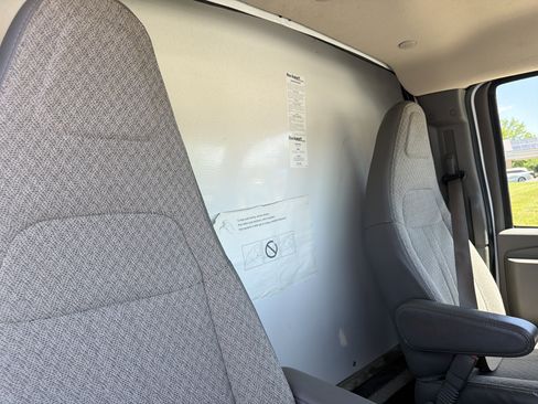 Used 2023 GMC Savana 3500 w/ Power Convenience Package RWD image 25