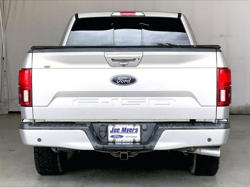 Used 2018 Ford F150 Lariat w/ Equipment Group 502A Luxury AWD/4WD image 4