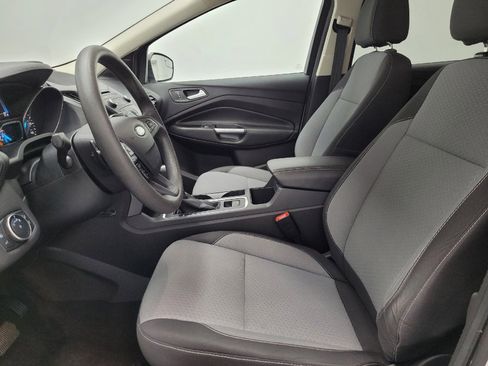 Used 2017 Ford Escape SE image 17