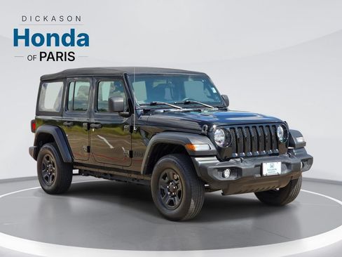 Used 2022 Jeep Wrangler Unlimited Sport AWD/4WD image 3